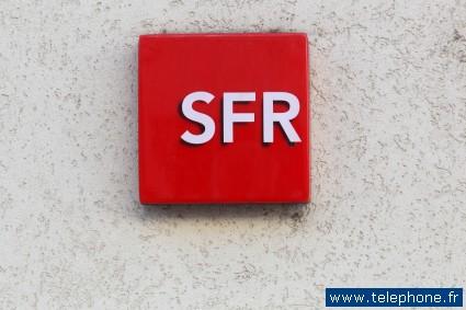 Assistance téléphonique pour contacter SFR