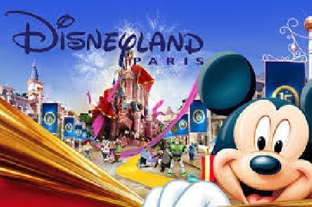 Campagne de solidarité du secours populaire au parc Disneyland Paris