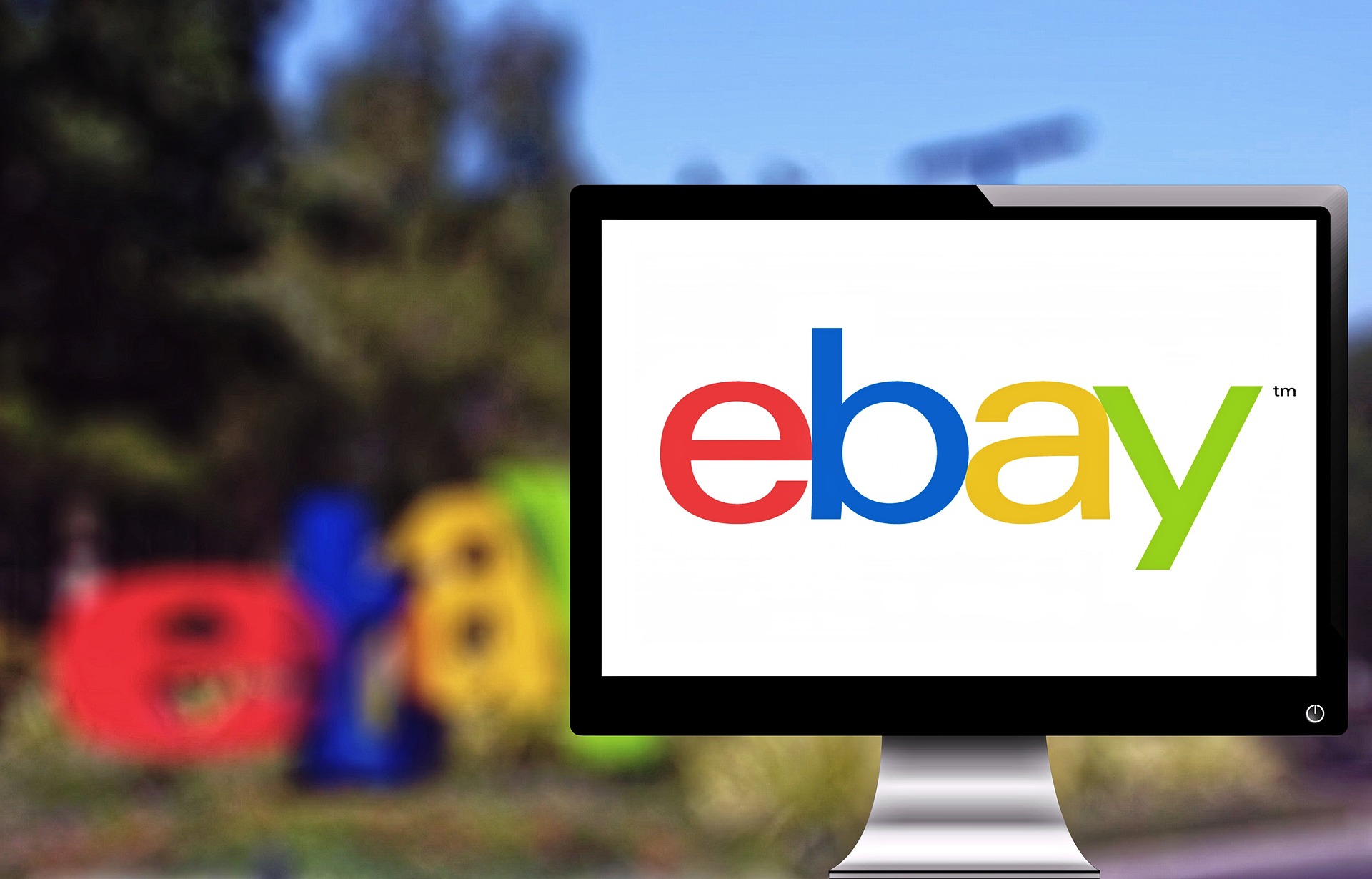 eBay va utiliser l'IA et les achats en ligne pour battre TikTok ou Shein