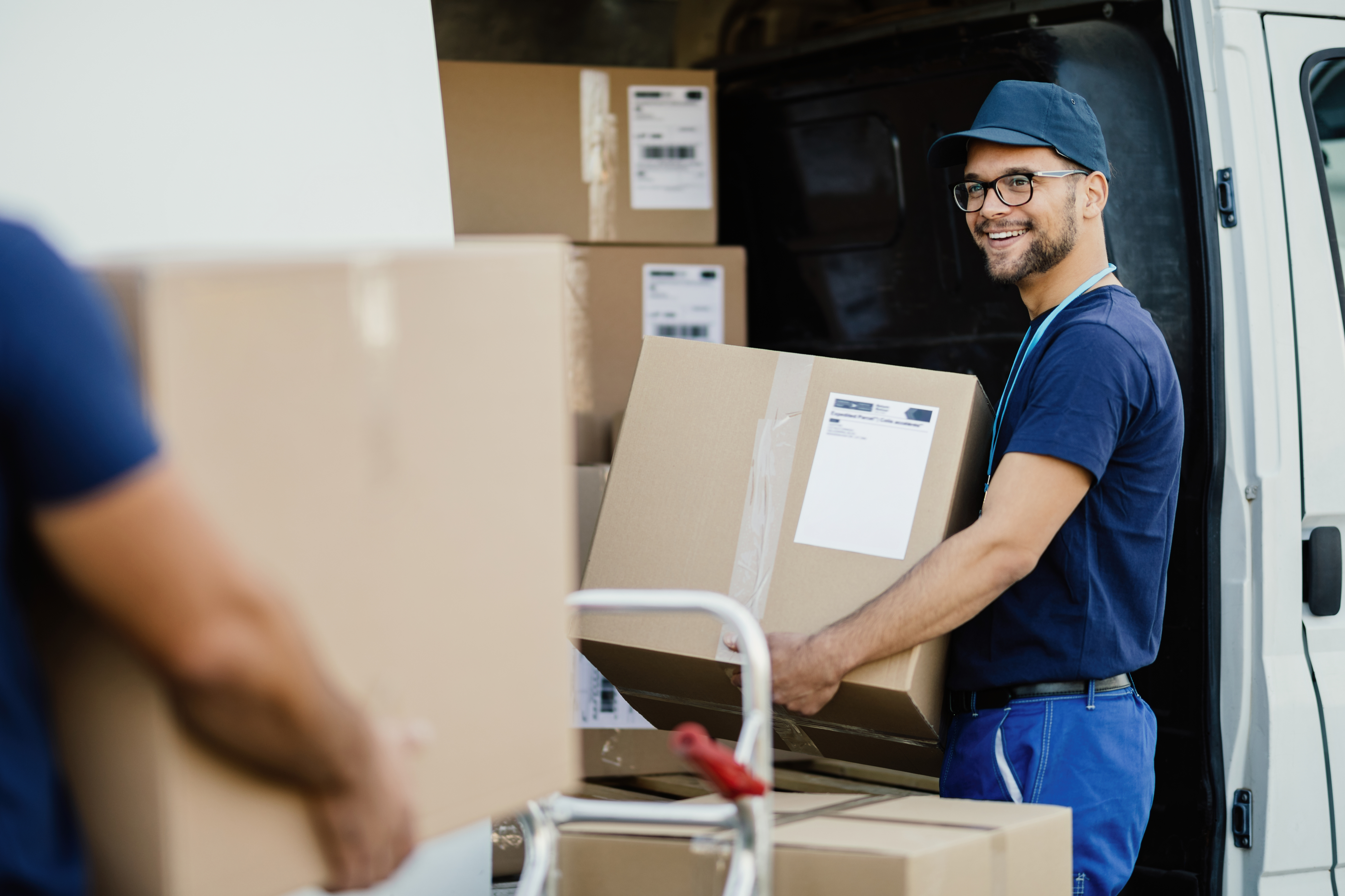 Points Relais en Crise : Le Dilemme des Commerçants Face à la Surcharge des Colis