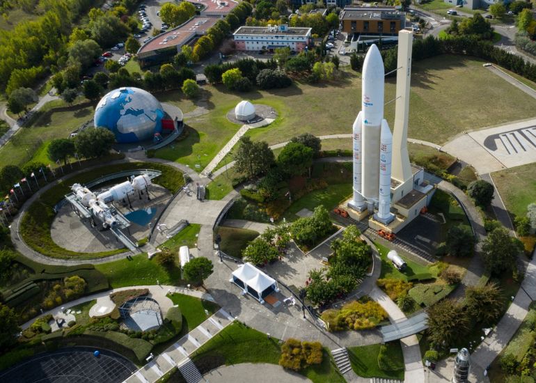 Télephone information entreprise Explorez les Mystères de l'Espace à la Cité de l'Espace