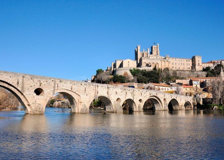 SAV numéro téléphone direct Découvrez le Bastion de Béziers : Témoin de l’Histoire Militaire et de l’Architecture Médiévale