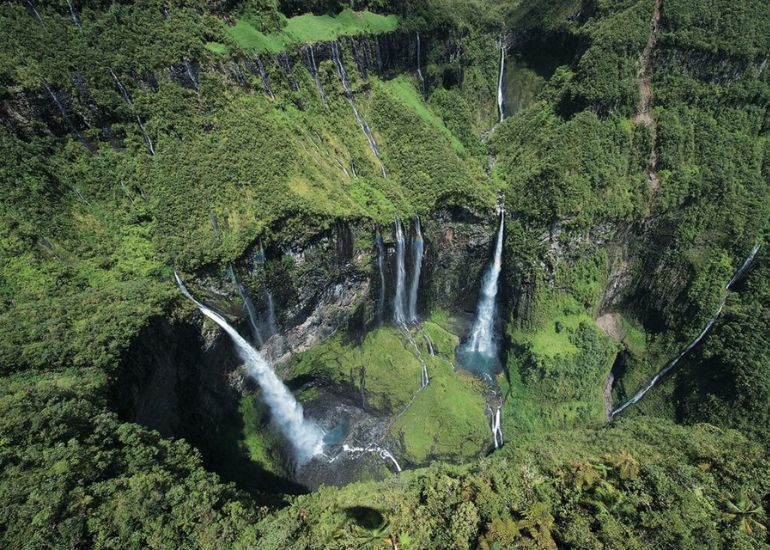 Télephone information entreprise Le Parc National de la Réunion : Joyau Naturel de l'Océan Indien