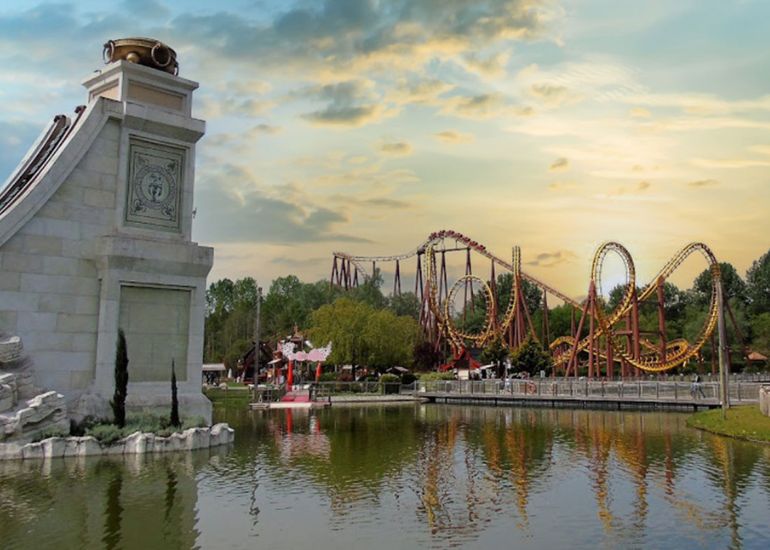 Télephone information entreprise Découvrez le Parc Astérix : un univers d'aventures inspiré d'Astérix et Obélix