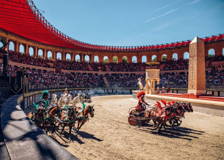 SAV par téléphone Puy du Fou : Un Voyage à Travers l’Histoire