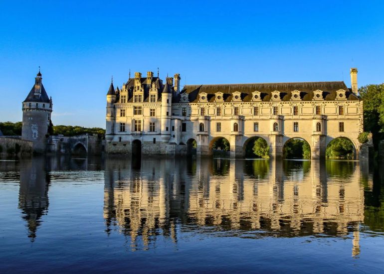 SAV par téléphone Découvrez la Vallée de la Loire : Joyau de l’Histoire et du Patrimoine Français